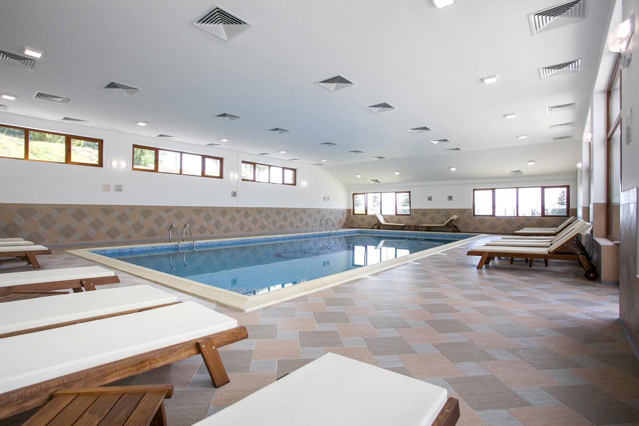 Hotel Coop Rozhen Pamporovo Exteriör bild
